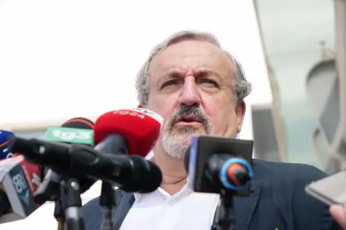 Esclusi 47 progetti di investimento: nuova bufera sulla giunta Emiliano