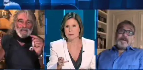 "Zitta gallina", "Vai via". Scoppia la "rissa" in tv fra Corona e la Berlinguer