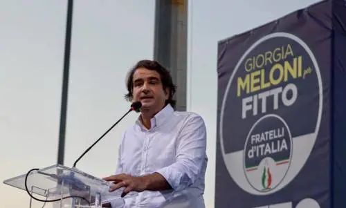 Fitto positivo al Covid: "Haters si prendano una pausa"