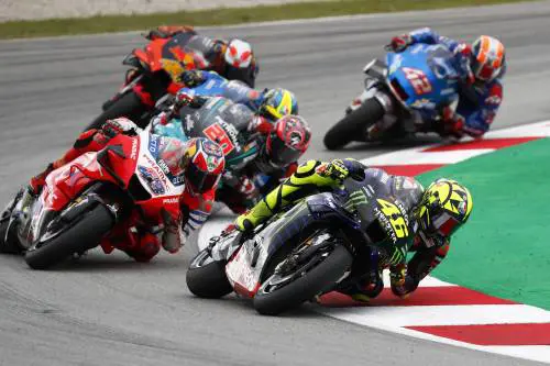Dovi & Rossi a terra, Morbido si difende