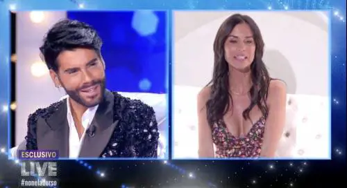 "Non hai pagato e mi hai bloccato", "Mi devi 600 euro". Federico Fashion Style finisce sotto accusa