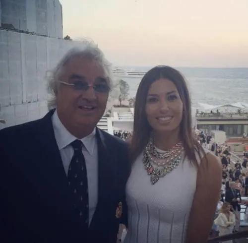 Elisabetta Gregoraci, spuntano nuovi flirt. Flavio Briatore e la sorella sbottano: "Basta falsità"