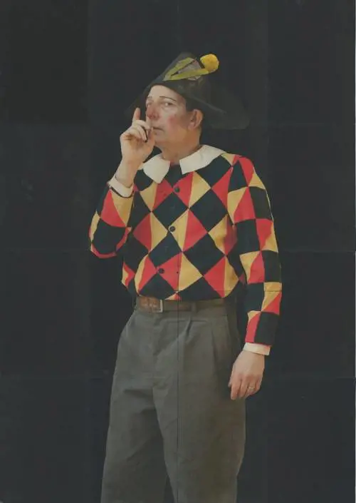 Chi sale sulla giostra di Paolo Ventura si diverte (e impara) come un bambino