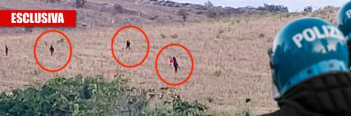"Così i migranti ci ammazzano". Gli agenti schiacciati nella fuga