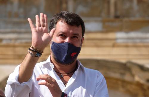 Salvini prima del processo: "Sono sereno. Ma è violenza contro Costituzione"