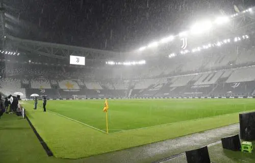 Grande caos Juve-Napoli. Il cts: "Responsabilità è dell'Asl"