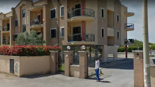 Scoppia focolaio tra migranti, loro danno in escandescenze