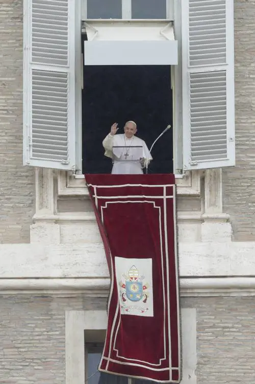 "Più spazio alle donne in posti di responsabilità nella Chiesa cattolica"