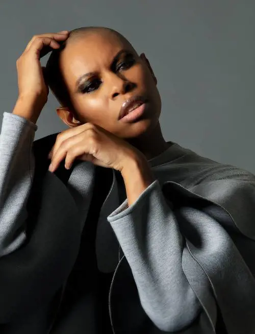 "Sono stata penalizzata perché faccio rock non perché sono gay"