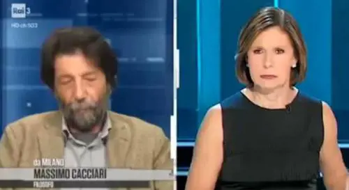 Cacciari spiazza tutti: "Ecco cosa farò a Natale". Ed è imbarazzo in tv