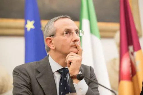"Il contagio sui mezzi? Si evita con bus privati  e ingressi scaglionati"