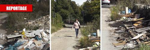 Quel 'fossato' di rifiuti dei rom: arrivare alla Asl è un'impresa