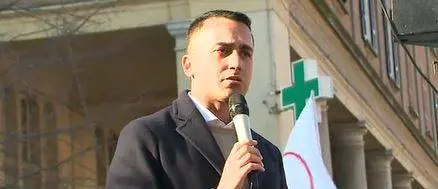"Vaccinazioni a gennaio". Di Maio ora è sicuro sulla guerra al Covid-19