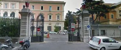 "Stuprata dall'infermiere". Il racconto choc della stagista in ospedale