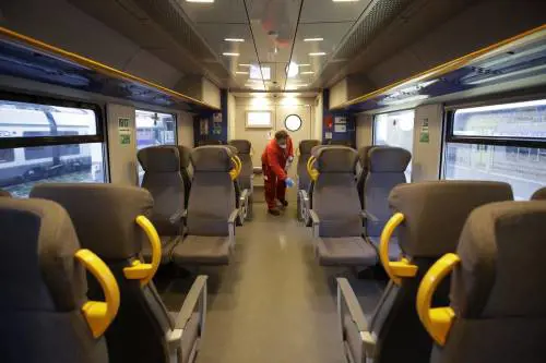 Il report riservato sulla corsa della variante in Europa. "Prevalente già a febbraio. Delta sparirà a marzo"