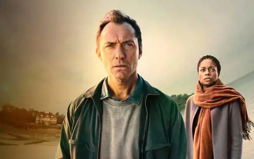 Jude Law, dal Vaticano al soprannaturale. Ora la serie è horror