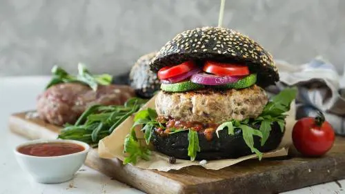 Arriva la "Meet sounding", ecco la legge che vieta di “rubare” i nomi alla carne