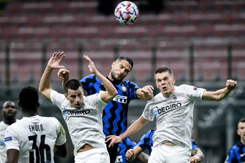 L'Inter stecca anche in Champions League: pareggio per 2-2 al 90'