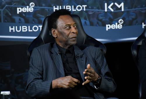Peggiorano le condizioni di Pelé, come sta la leggenda brasiliana