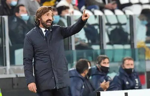 Pirlo sperimenta ma la Juventus non vince: è lui l'uomo in meno di oggi