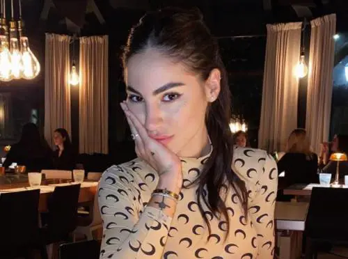 "Fai schifo", "Vedete il marcio dove non c'è", volano stracci da Giulia De Lellis e le fan