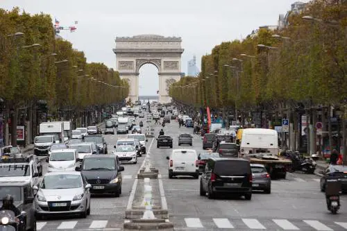 Francia in ginocchio
