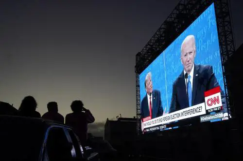 Sì al duello tv Biden-Trump. "Prepariamoci alla battaglia"