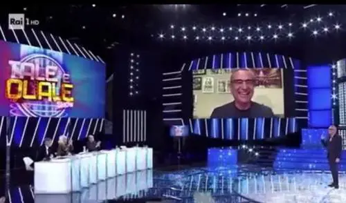 Tale e quale show, Carlo Conti non rientra. In tre lo sostituiscono