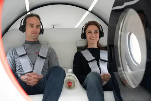 Virgin Hyperloop conduce il primo test con passeggeri a bordo