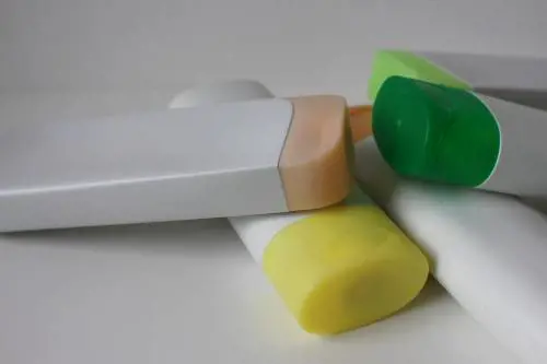 Dal 3 luglio al bando la plastica monouso: cosa cambia davvero