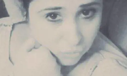 Chiara muore a 21 anni e lascia un bimbo piccolo: "Non aveva altre patologie"