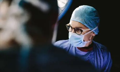 Toscana, carenze negli ospedali. Giani: "5mila assunti da inizio anno". Ma i numeri svelano un'altra verità