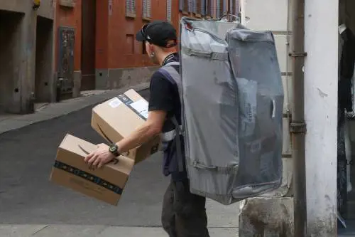 Altro che green e riciclabile Il "packaging" non è virtuoso