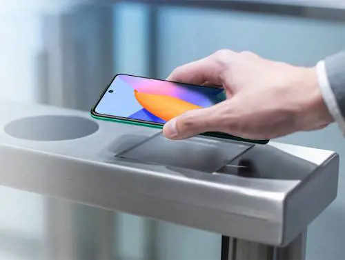 Huawei ha venduto Honor per salvare il brand