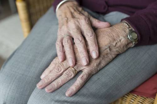 Anziana massacrata dalla badante romena, arriva la condanna
