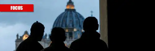 Quei tre misteri irrisolti in Vaticano: parla una "gola profonda"