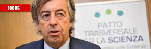 Burioni, il virologo "renziano" che è diventato un influencer