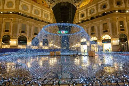 "Il Natale? Possibili deroghe". Ma scordiamoci il Capodanno