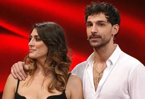 Vince Gilles Rocca. Isoardi e Todaro furiosi gettano la medaglia