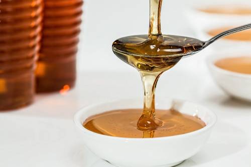Miele, proprietà e benefici del cibo degli dei 