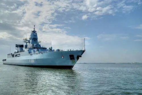 La Germania ora muove le navi: una fregata diretta nel Pacifico
