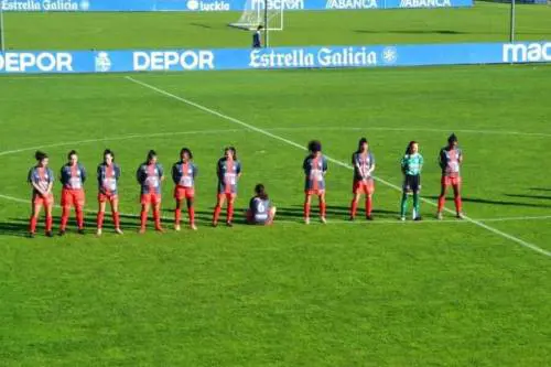 Rivolta di Paula, calciatrice senza volto. "Nessun omaggio per un violentatore"