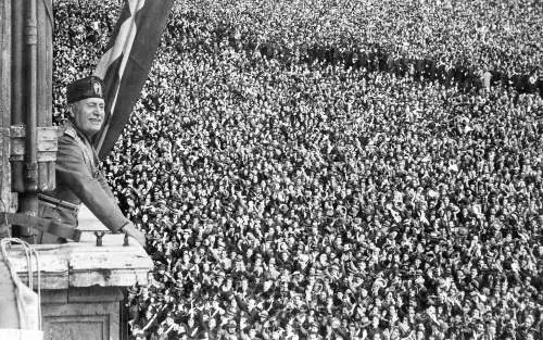L'Italia amava i fasci? Di certo amava il Duce e il suo "mussolinismo"