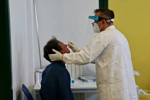 La circolare per curarsi a casa: ecco i medicinali da non assumere