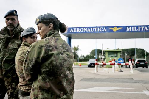 Il super centro dell'aeronautica dove arriveranno i primi vaccini