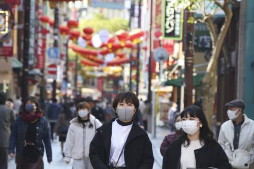 Come mai molti cinesi in Italia vanno a farsi il vaccino in Cina?