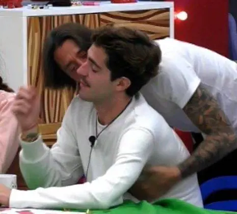La confessione di Tommaso Zorzi: "Ho fatto un regalo a Francesco"