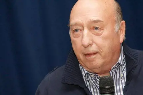 Dobrilla ci cura dagli equivoci della medicina