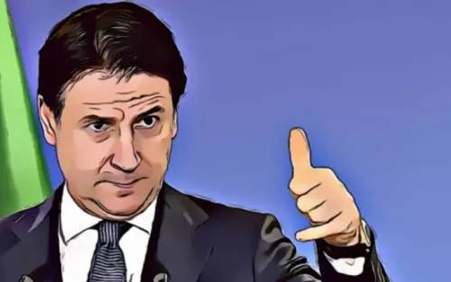 Toninelli è smemorato, Giuseppi strattonato e Librandi fa il razzista