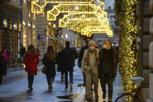 "Tutte le feste in zona rossa" In arrivo la stretta sul Natale